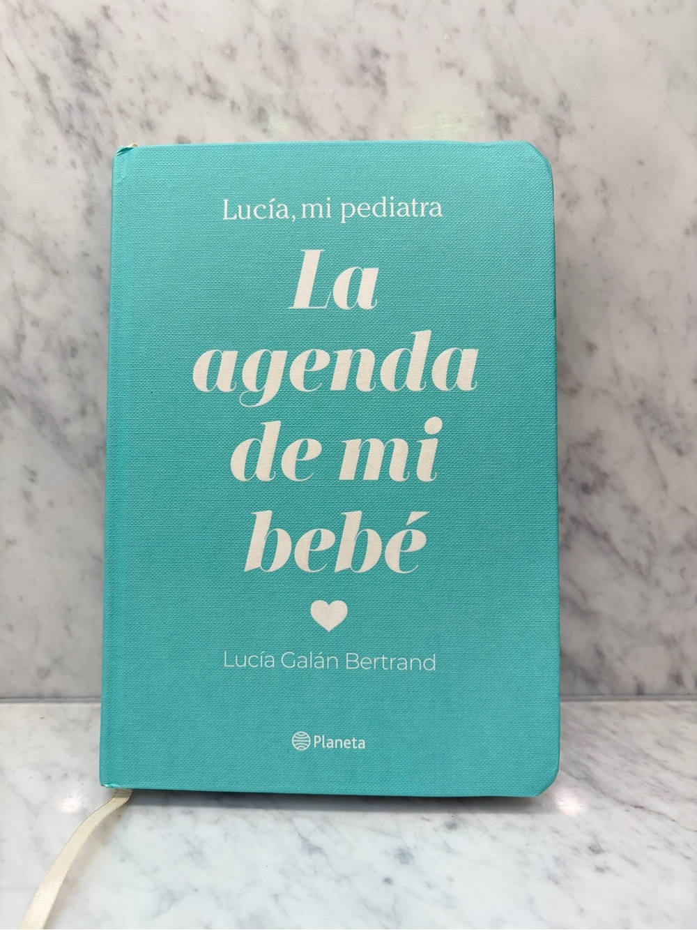 La Agenda de Mi Bebé Hardcover Baby Memory & Milestone Journal (Spanish)
